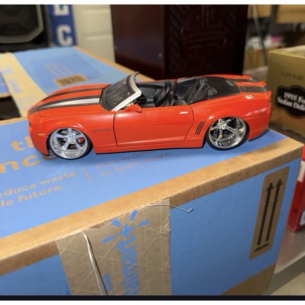 JADA 1/24 BIGTIME MUSCLE 2007 CHEVY CAMARO CONVERTIBLE CONCEPT MODEL